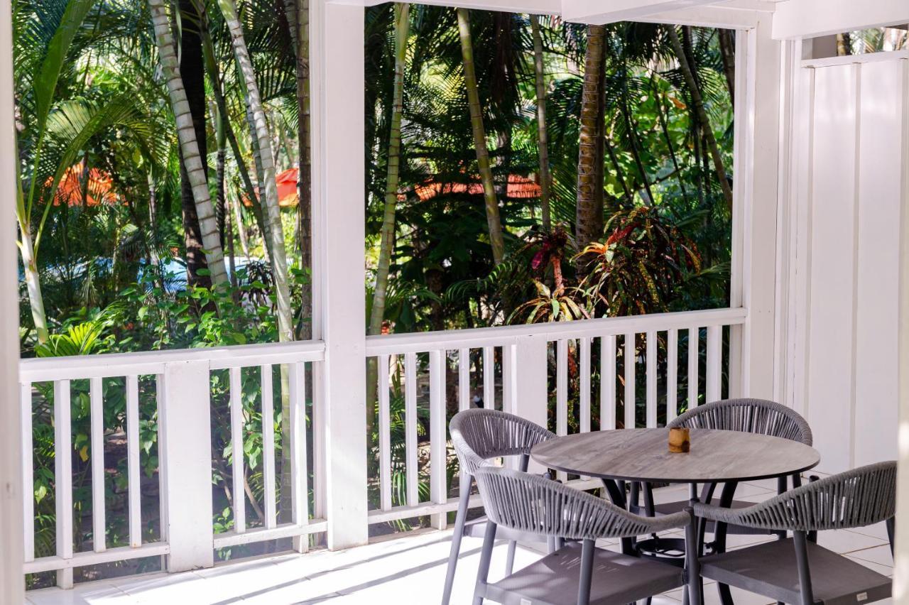 Paradise Beach Hotel & Resort 웨스트 베이 외부 사진