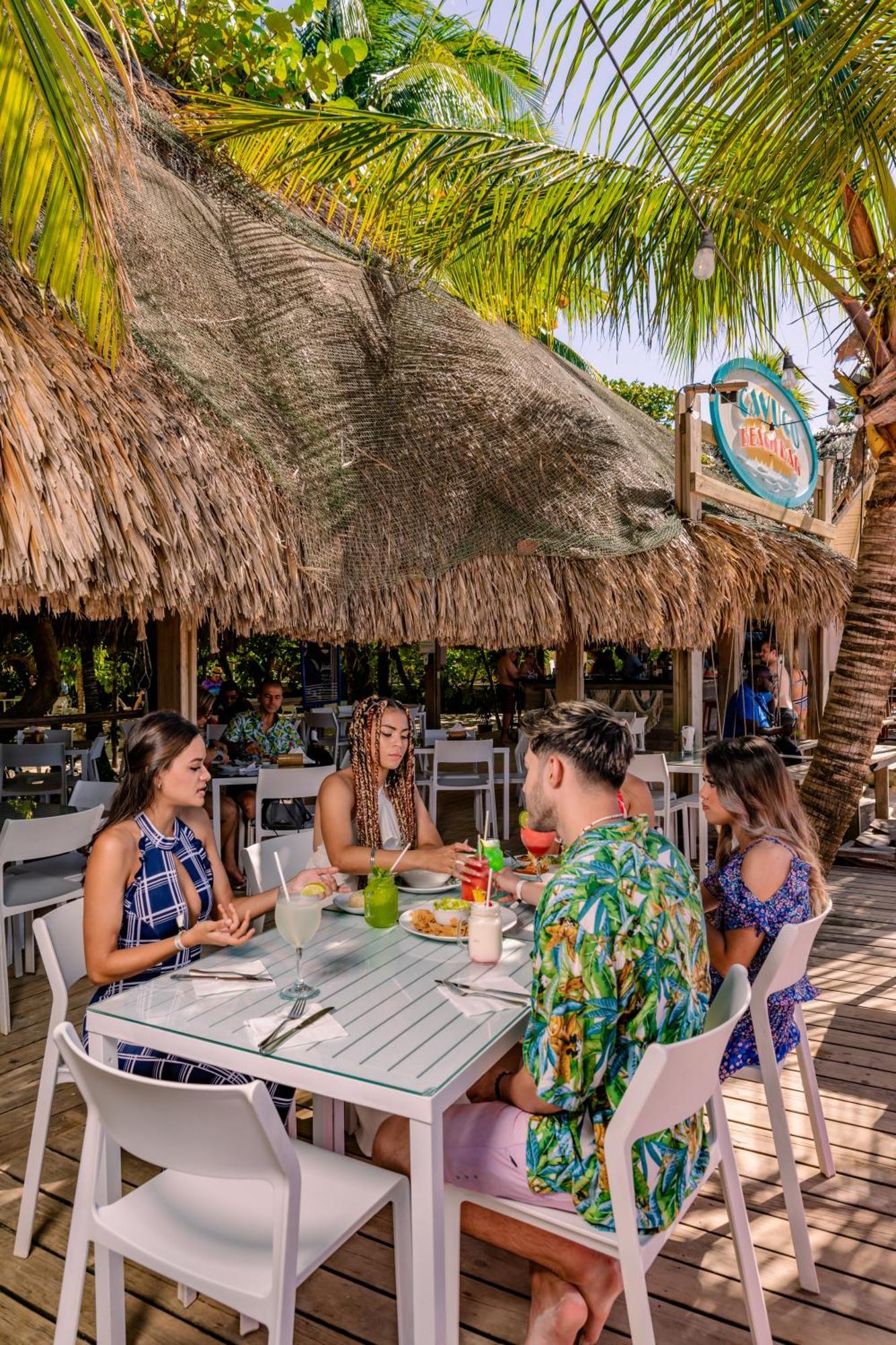 Paradise Beach Hotel & Resort 웨스트 베이 외부 사진